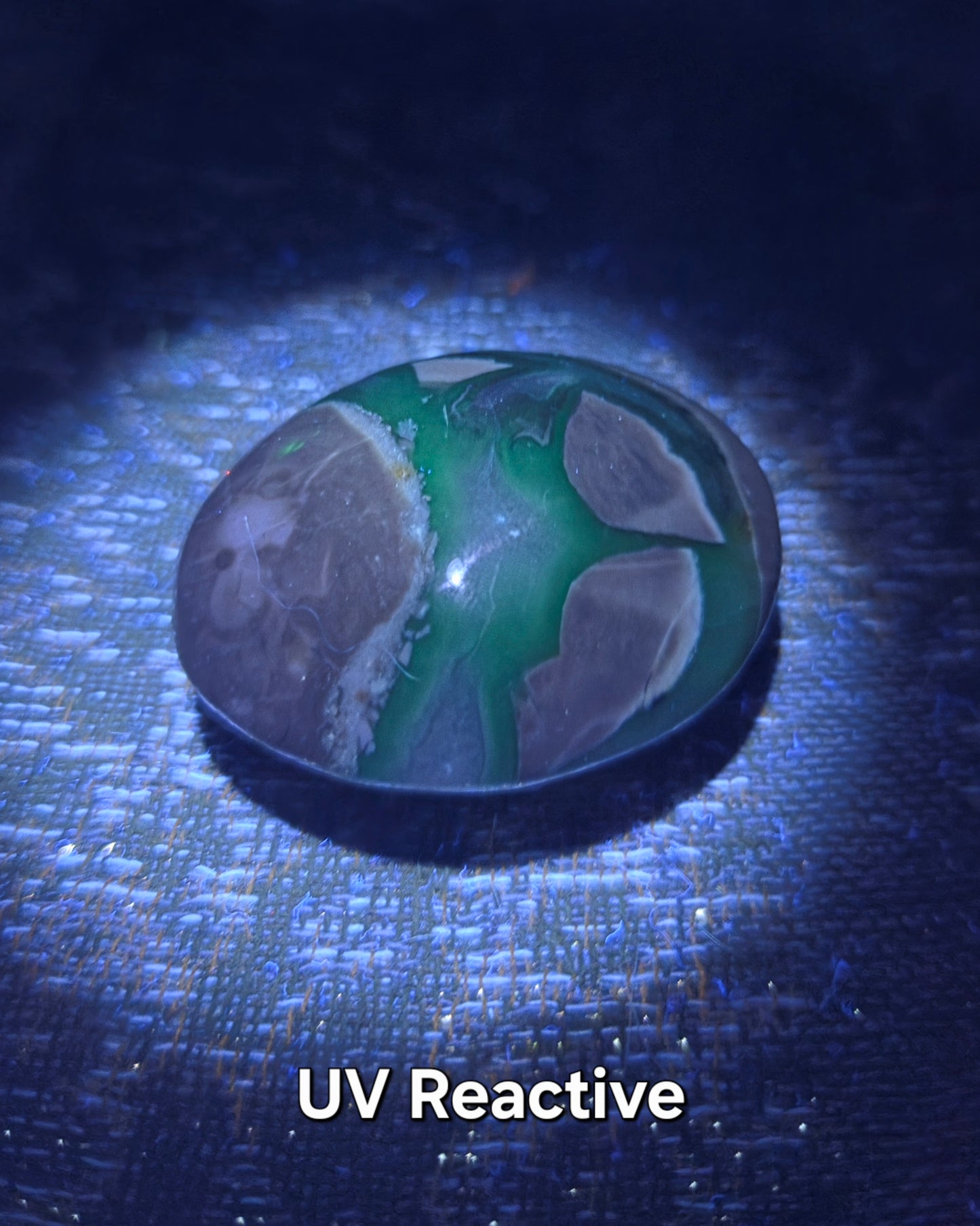 Volcanic Agate Palm Stone UV Reactive