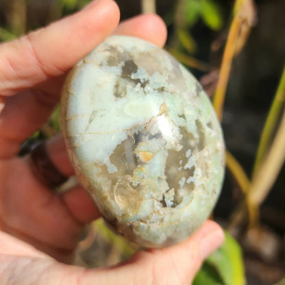 Green Flower Agate Palm Stone