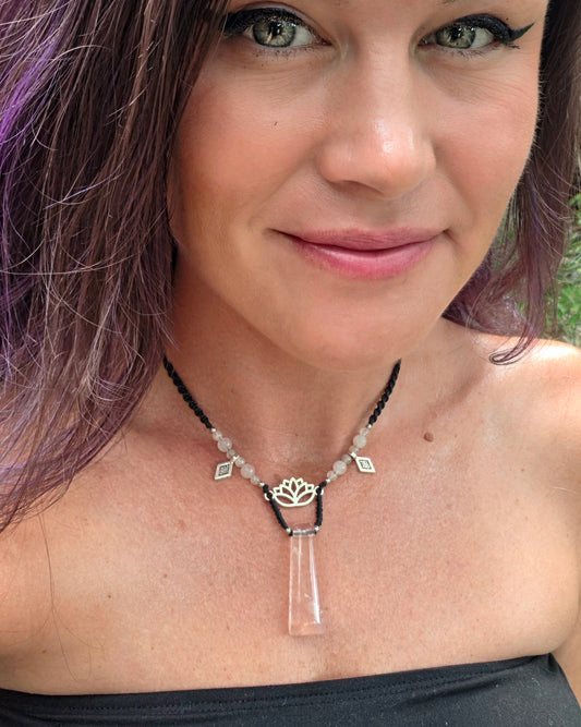 Rose Quartz Lotus Macrame Necklace