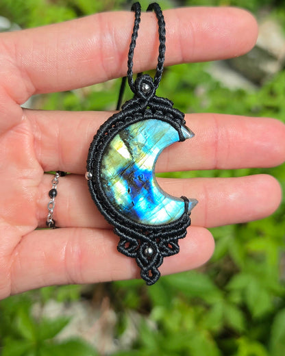 Labradorite Moon Macrame Necklace