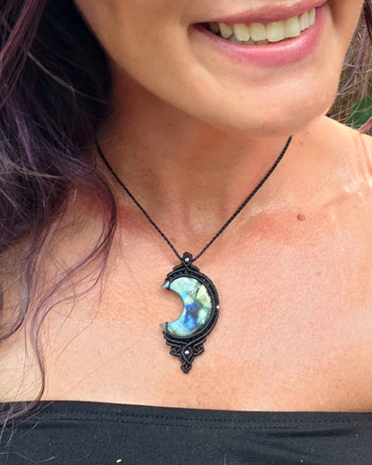 Labradorite Moon Macrame Necklace