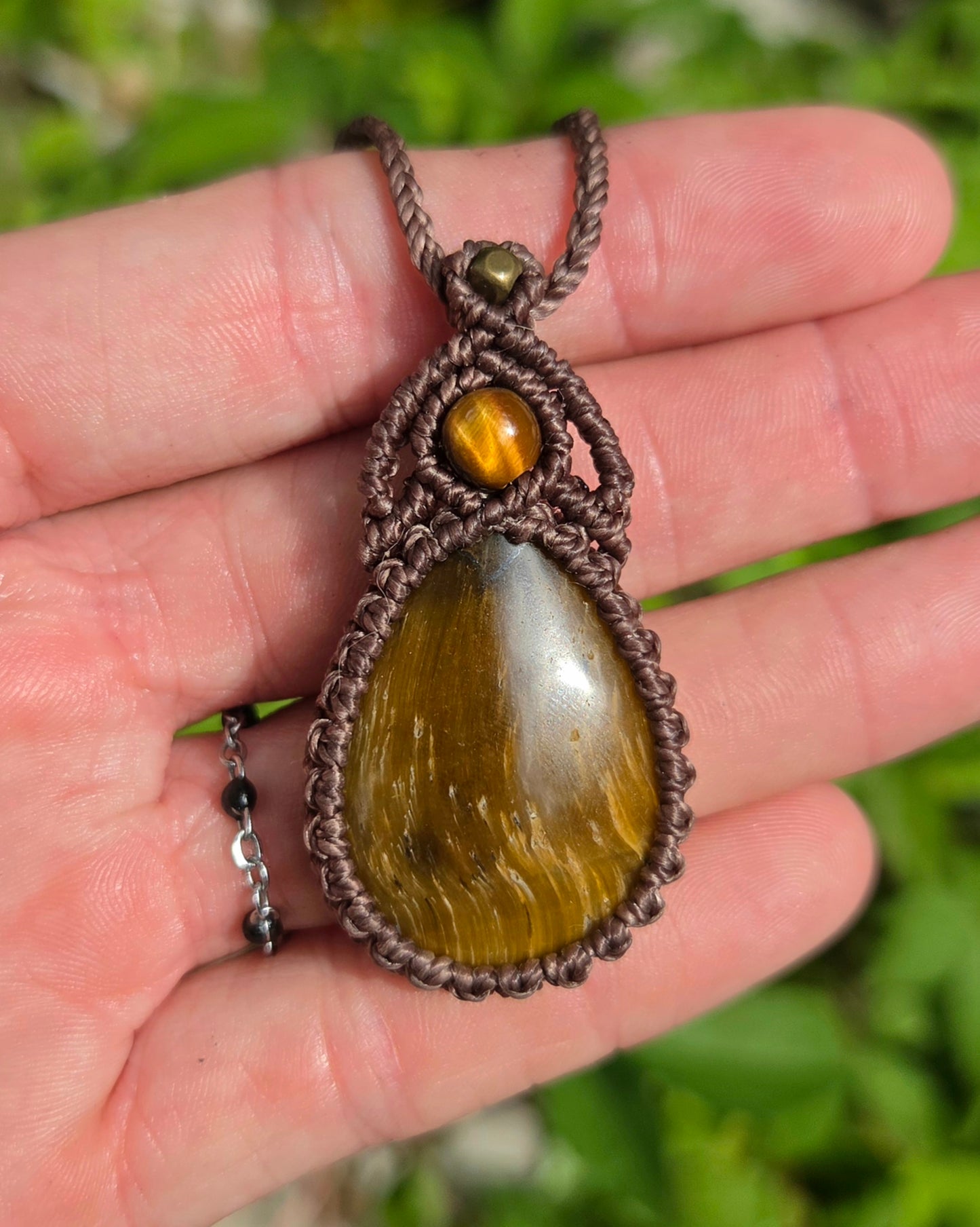 Tiger Eye Teardrop Macrame Necklace