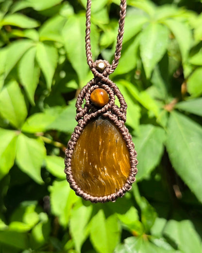 Tiger Eye Teardrop Macrame Necklace