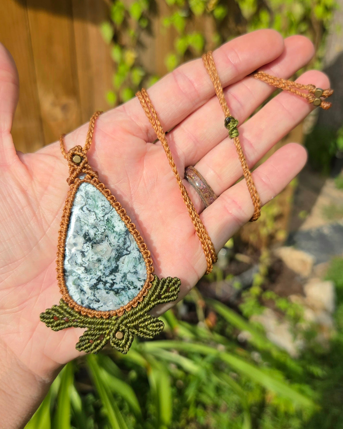 Moss Agate Macrame Necklace with Decorative Leaves