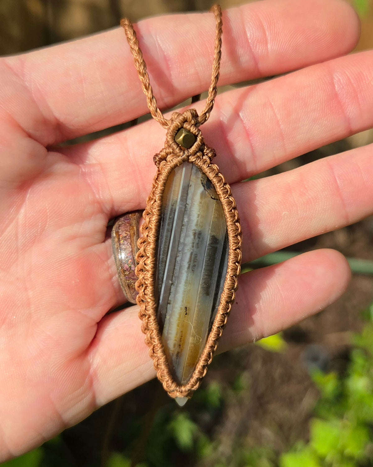 Montana Agate Macrame Necklace