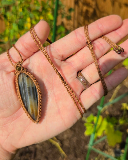 Montana Agate Macrame Necklace