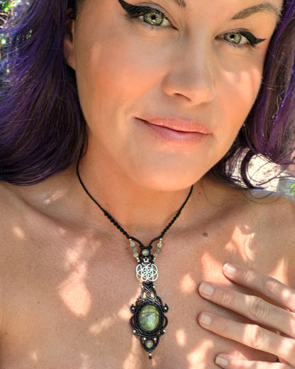 Labradorite & Seed of Life Macrame Necklace