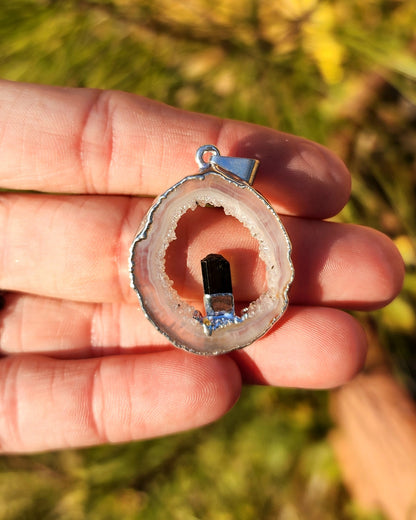 Oco Geode Slice with Black Tourmaline Necklace