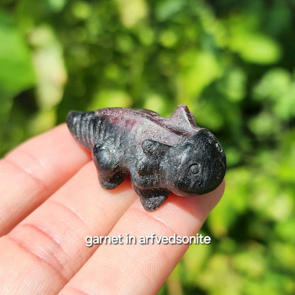 Axolotl Carving (Amethyst, Garnet, Green Aventurine, Strawberry Quartz)