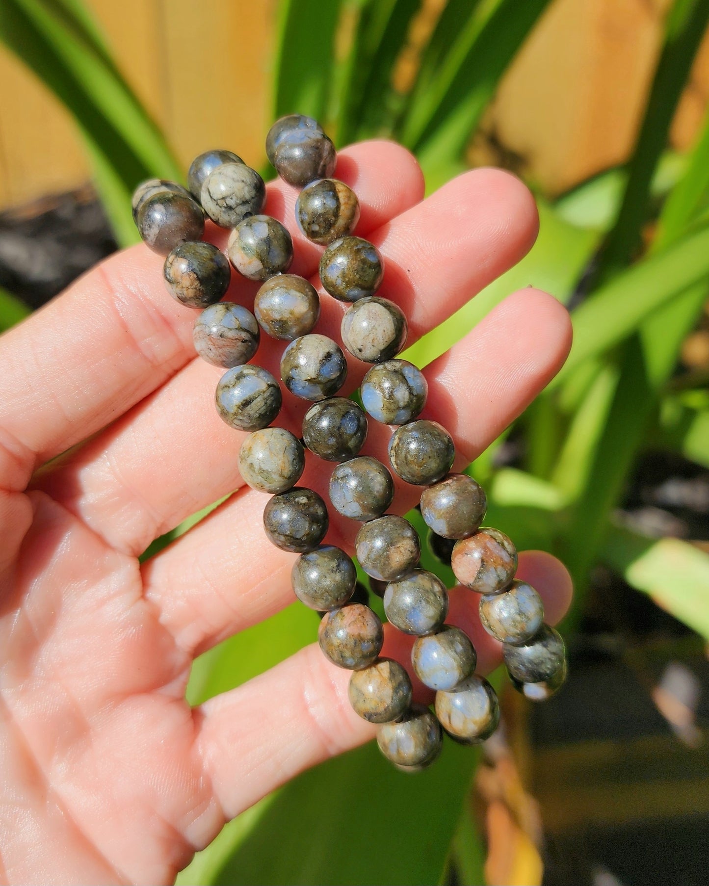 Que Sera Stretchy Bracelet