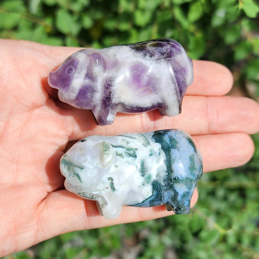 Pig Carving (Dream Amethyst or Moss Agate)