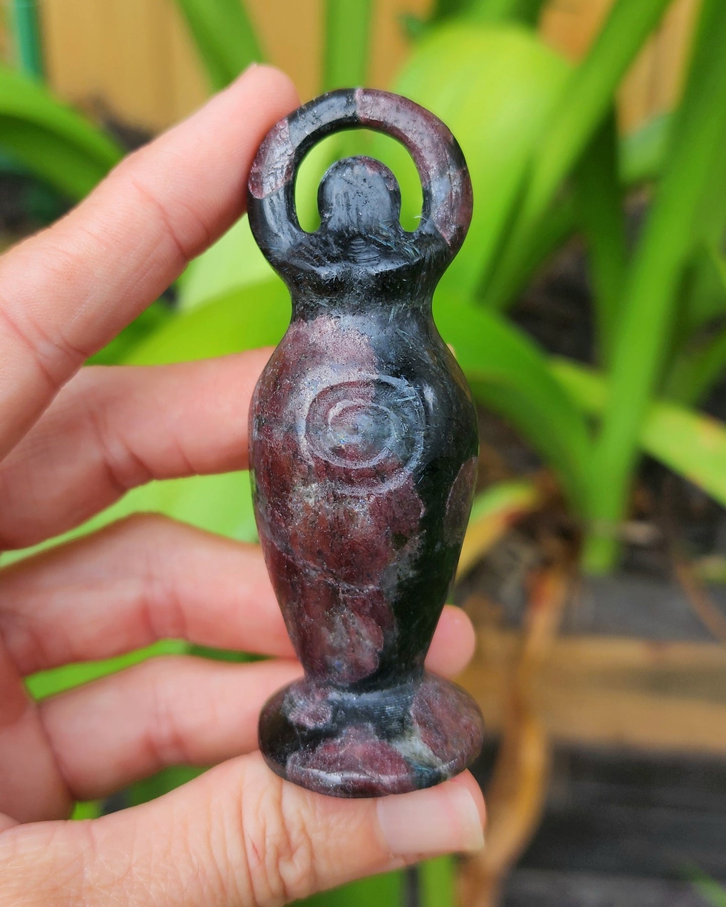 Goddess Carvings Rose Quartz or Garnet in Arfvedsonite