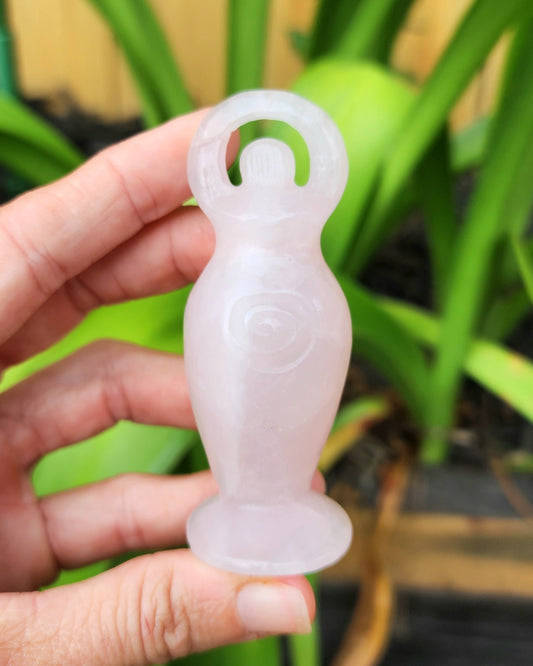 Goddess Carvings Rose Quartz or Garnet in Arfvedsonite