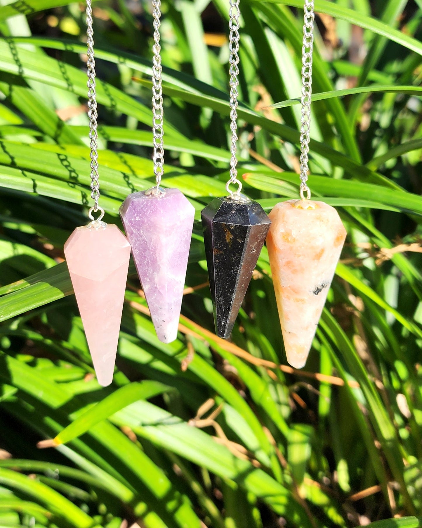 Intuitively Selected Crystal Pendulum