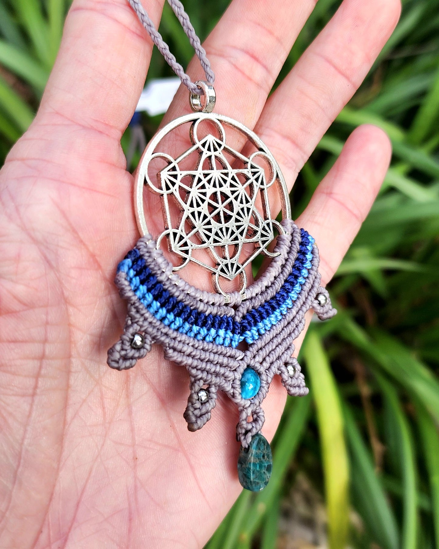 Blue Apatite Metatron's Cube Macrame Necklace