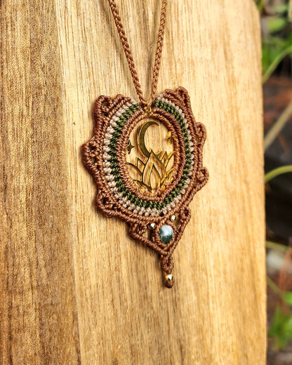 Moss Agate Moon & Lotus Macrame Necklace