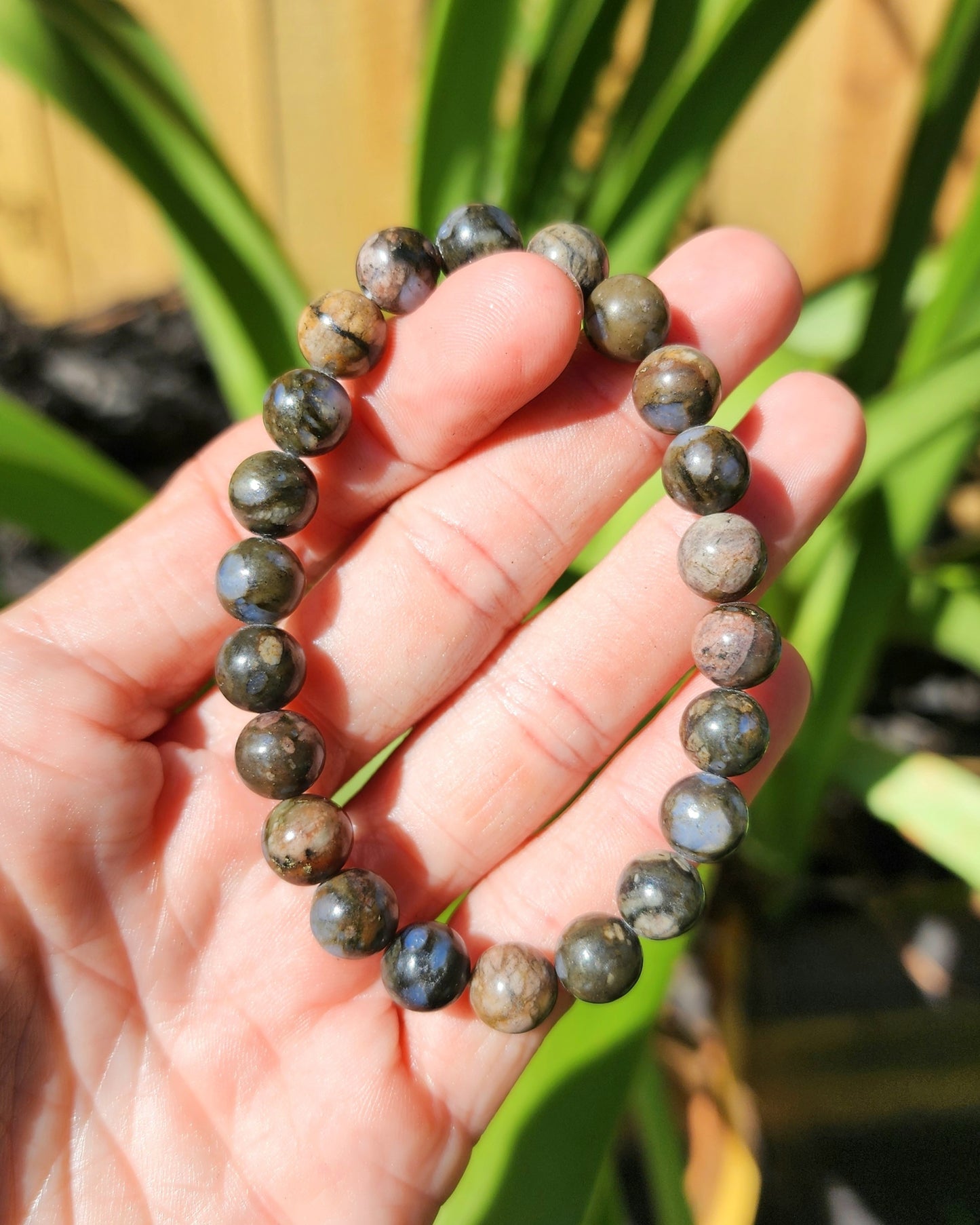 Que Sera Stretchy Bracelet