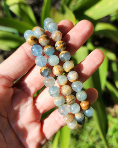 Aquatine Lemurian Calcite Stretchy Bracelet